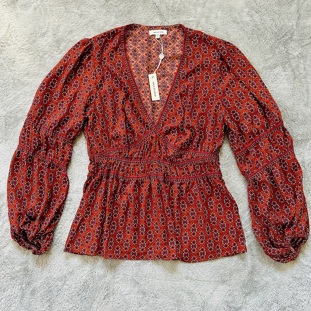 Max Studio Brown Rust Orange Smocked Boho Blouse Top Womens M NWT $98 Floral